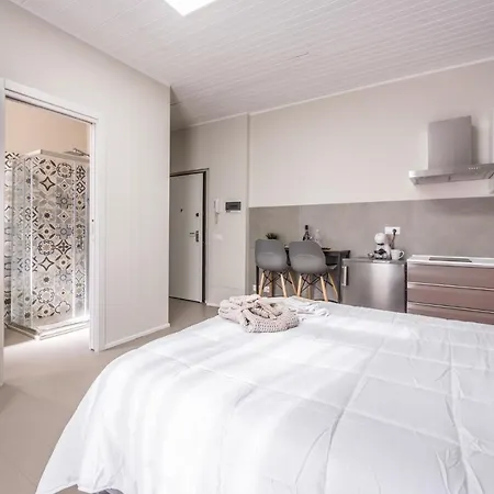 Appartamento 649 Mono Con Terrazzo *
