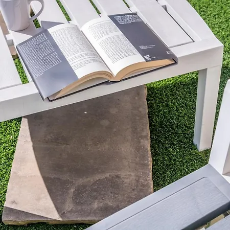 649 Mono Con Terrazzo *