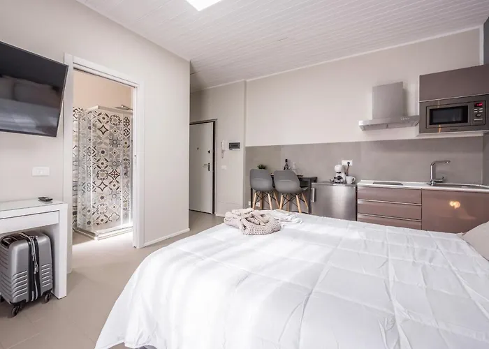 Apartment 649 Mono Con Terrazzo *