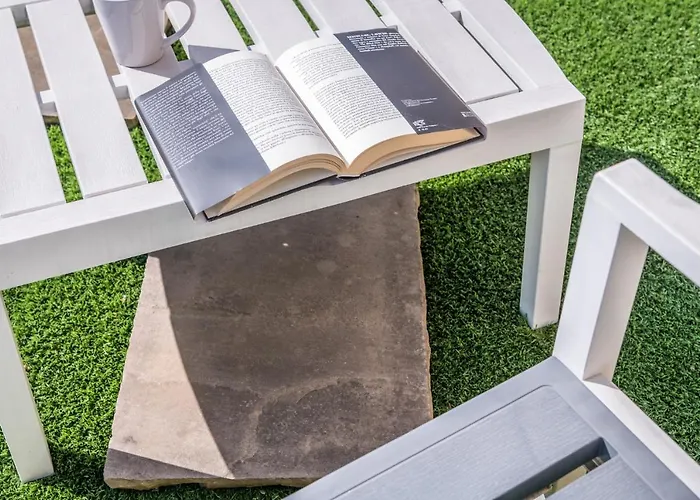 649 Mono Con Terrazzo *